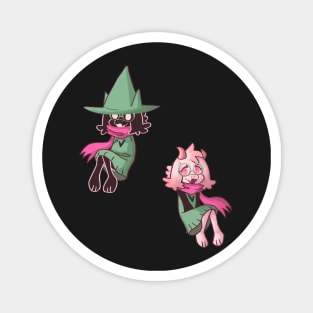 Ralsei Deltarune with and without hat Magnet